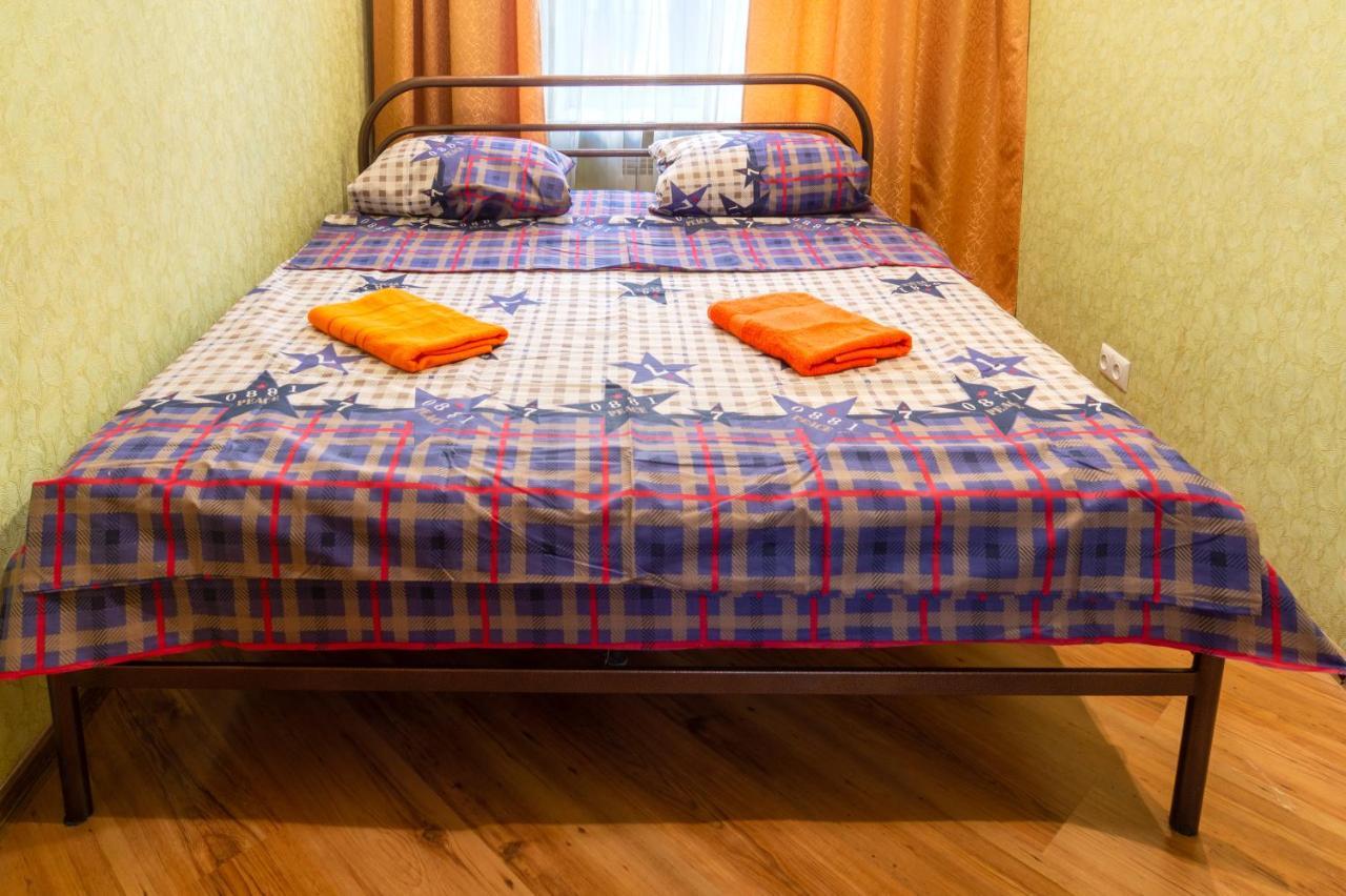 Apartment Triokhsviatytelskaya Street 3 Kiev Buitenkant foto