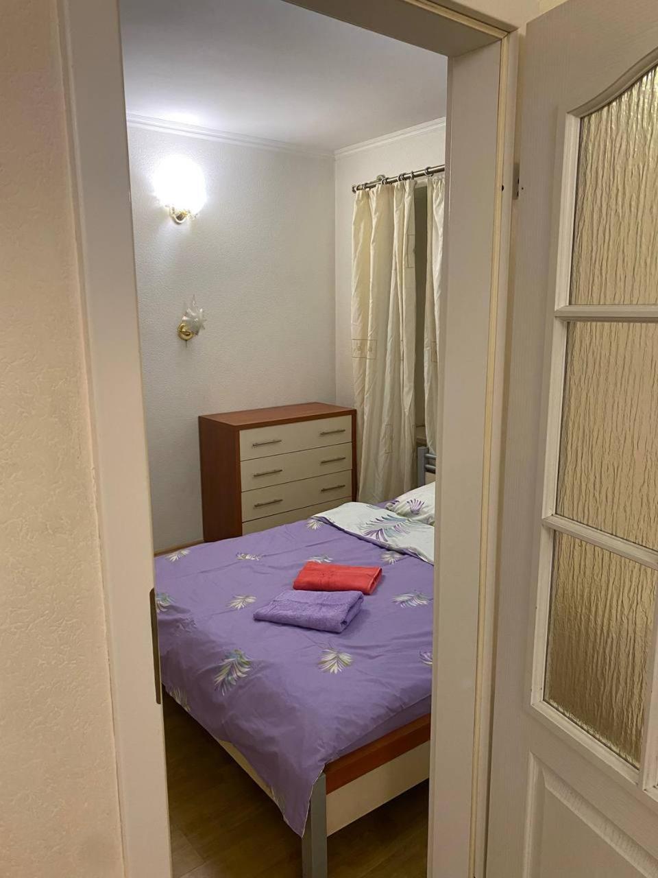 Apartment Triokhsviatytelskaya Street 3 Kiev Buitenkant foto