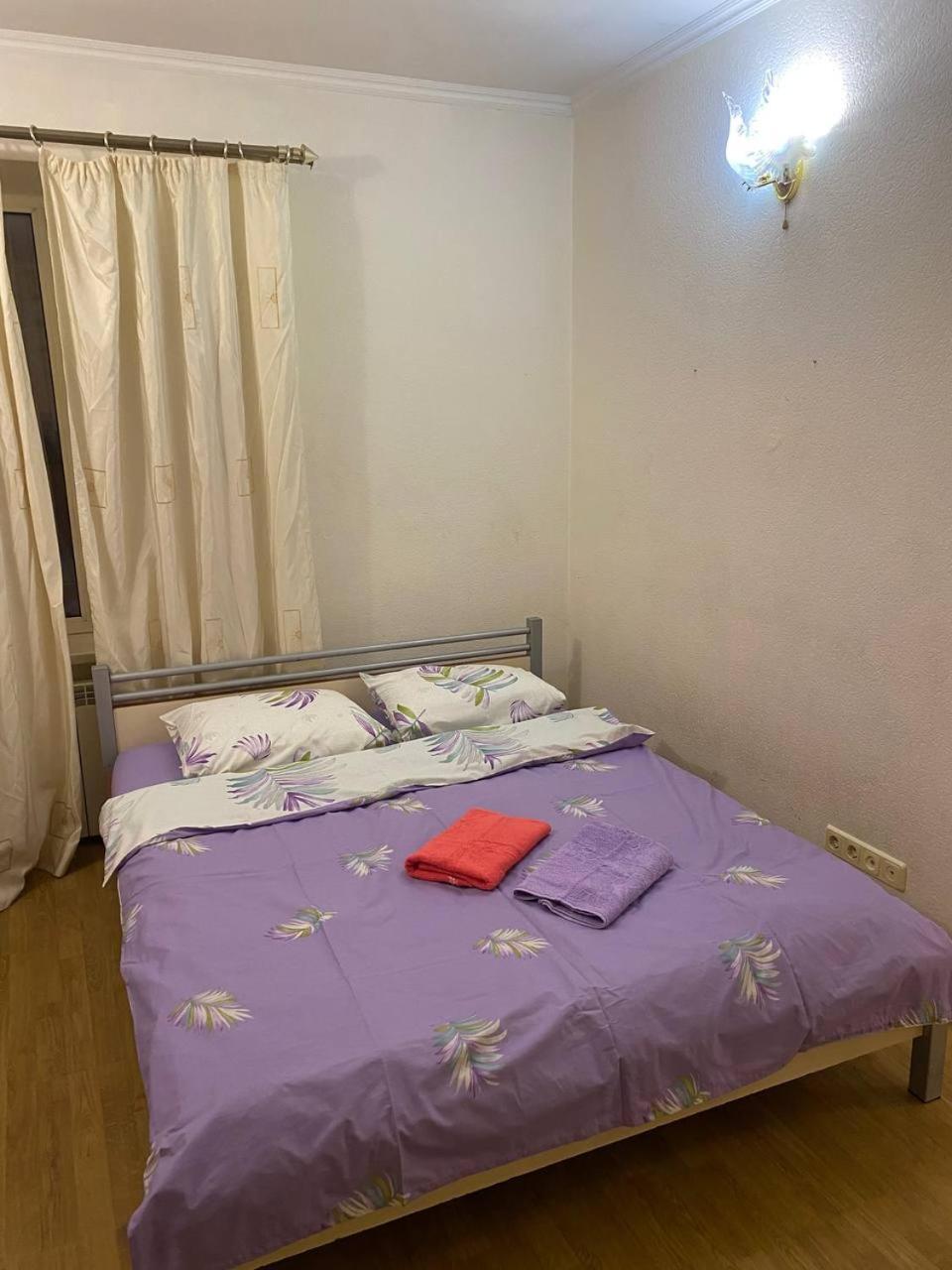 Apartment Triokhsviatytelskaya Street 3 Kiev Buitenkant foto